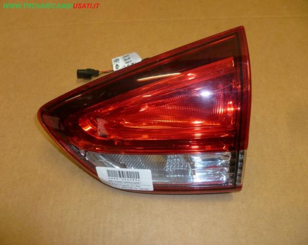 FANALE POST.D.(parte int.) SW RENAULT CLIO (B98/K98) 5p / Sporter  Parti elettriche  Fanaleria  Fanali  Fanale int. post. d RENAULT - CLIO IV 3/5P E S