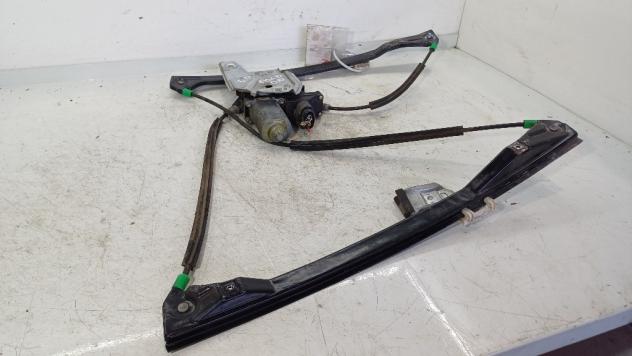 MECCANISMO ALZAVETRO ANT. SX VOLKSWAGEN Polo 3° Serie 6N4837461 AMF (9401)