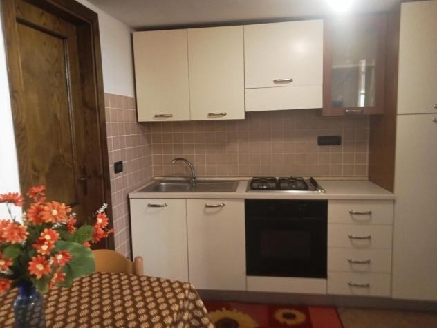 casa indipendente in vendita a Villafranca in Lunigiana in zona Fornoli