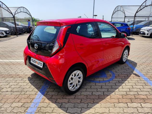Toyota Aygo 1.0 VVT-i x-play - Foto 4