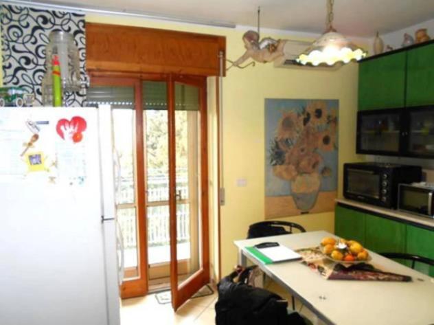 Immobile in asta di 115 m² con più di 5 locali e box auto in vendita a Battipaglia - Foto 5