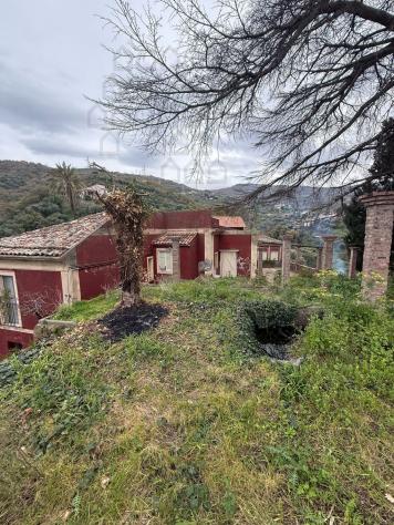 VILLA di 18 vani e di 1200 mq (MESSINA) rif. 2vs17580 - Foto 2