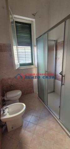 PRESSI COLOSSEUM – Appartamento al P.T. – 110mq ca. – 3 vani + acc. + lavanderia comune. Buone condizioni. Euro 85 mila CL F - Foto 10