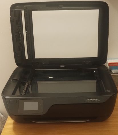 HP OfficeJet 3833 - Foto 2