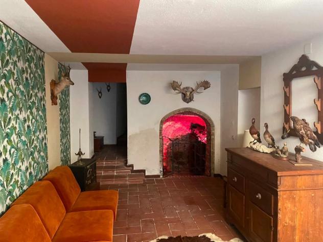casa indipendente in vendita a Calci