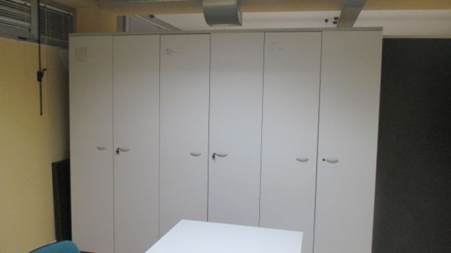 Armadi alti portadocumenti / Libreria  MOBILI per UFFICIO - Foto 4
