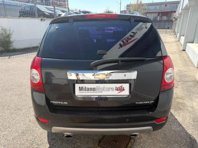 CHEVROLET Captiva 2.0 VCDi LS *Autocarro* rif. 24051439 - Foto 6