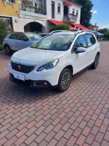 Peugeot 2008 PureTech 82 Allure