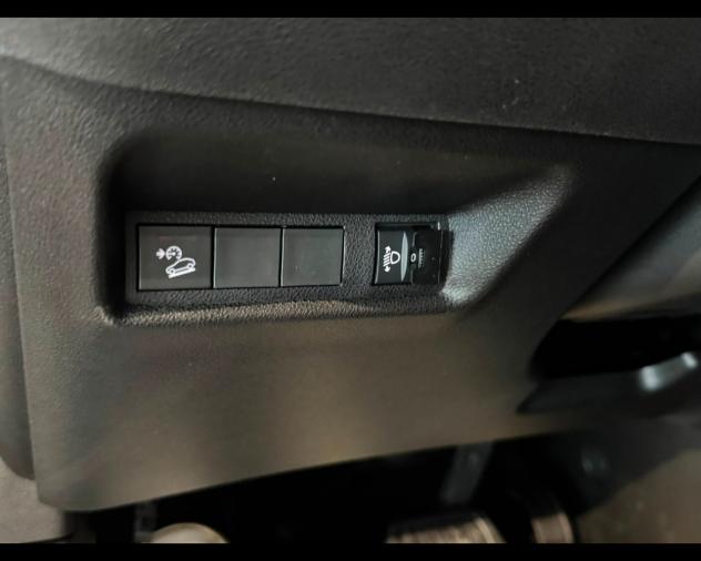 Jeep Avenger 1.2 turbo e-hybrid mhev Summit fwd 110cv edct6 - Foto 8