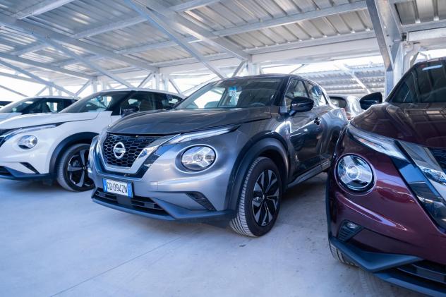 Nissan Juke 1.0 DIG-T 114 CV Acenta - Foto 2