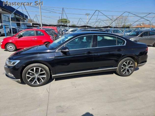 VOLKSWAGEN Passat Berlina 2.0 tdi Executive 4motion 190cv dsg FS097D rif. 24012942 - Foto 3