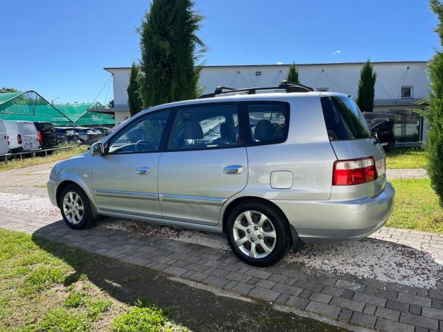 Kia Carens LX 1.6 105cv - Foto 2