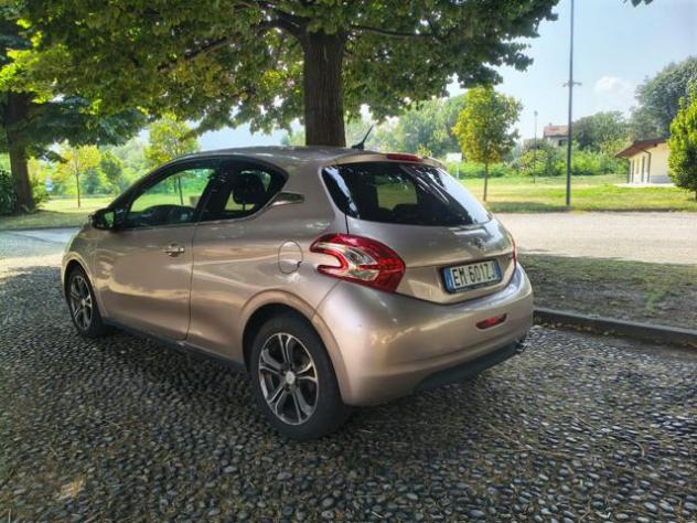 PEUGEOT 208 1.4 HDi 68 CV 3 PORTE rif. 24022157 - Foto 5
