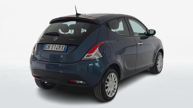 Lancia Ypsilon III 2021 HYBRID 5 PORTE 1.0 - Foto 2