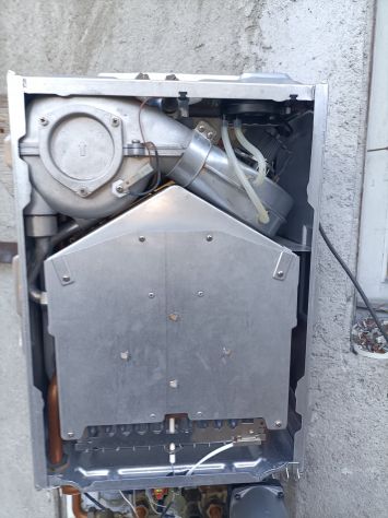 CALDAIA RIELLO ALTARESA CONDENSAZIONE GAS METANO - Foto 3