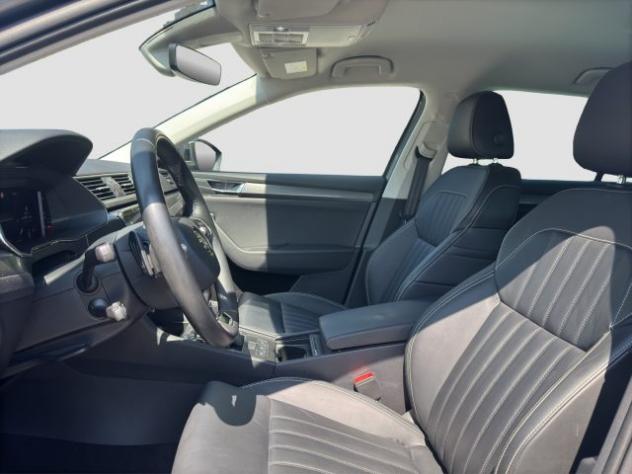 SKODA Superb Superb 2.0 TDI EVO SCR Wagon Style DSG rif. 24024089 - Foto 9