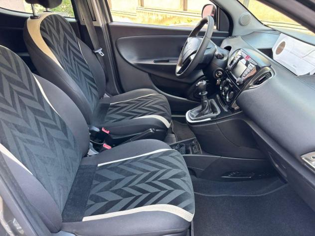LANCIA Ypsilon 1.2 69CV 5p.GPL Ecochic Gold 5posti - Foto 9
