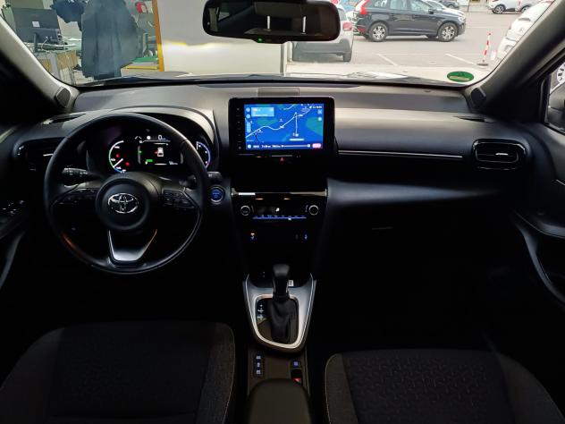 Toyota Yaris Cross 1.5 HYBRID 95CV E-CVT AUTOMATIC S&S TREND (TEAM DEUTSCHLAND) - FULL LED NAV CARPLAY INT.RISCALDABILI - Foto 3
