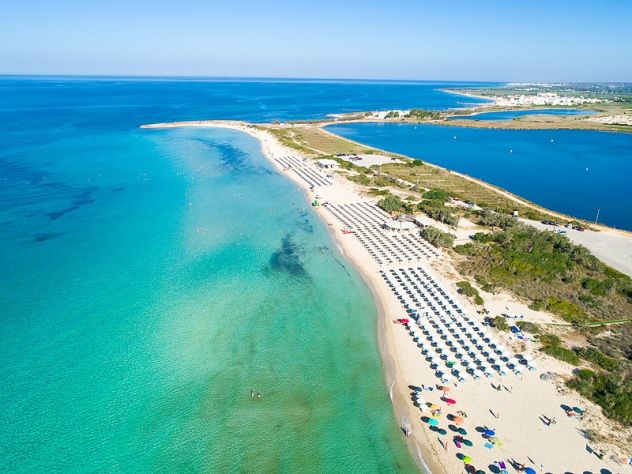 SALENTO-Casa indipendente CLIMATIZZATA-200 m. SPIAGGIA 8 posti