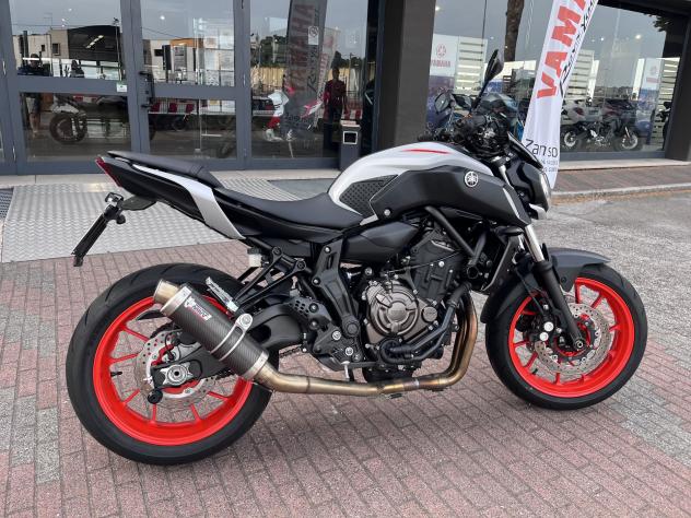 Yamaha MT-07 null - Foto 3