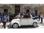 Noleggio per matrimoni maggiolone d'epoca bianco
