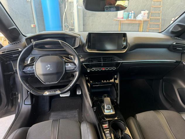 Peugeot 208 PureTech 100 Stop&Start EAT8 5 porte GT Line - Foto 9