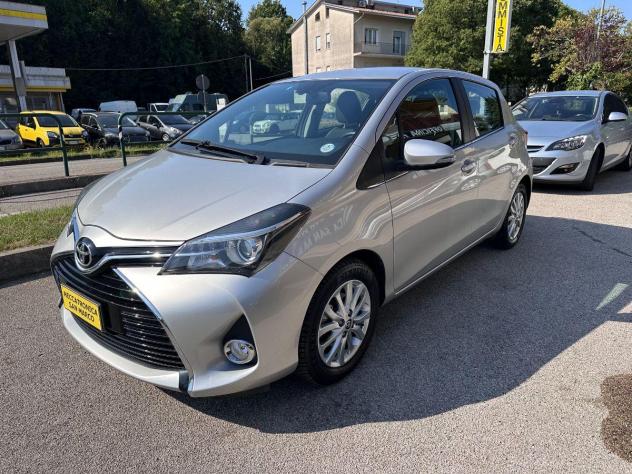 TOYOTA - Yaris - 1.4 D-4D 5p. Lounge - Foto 3