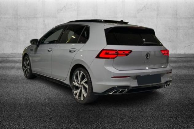 VOLKSWAGEN Golf 2.0 TDI 150 CV DSG SCR R-Line rif. 23758241 - Foto 4