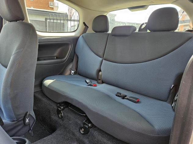 Toyota Yaris Yaris 3p 1.0 Expo s/clima - Foto 9