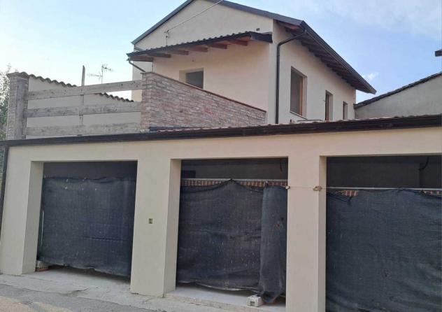 Porzione di casa in vendita a Borgonovo Val Tidone