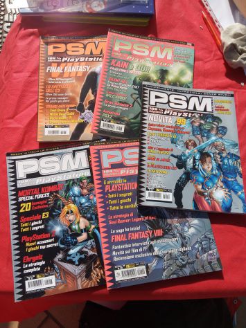 riviste anni 90 console Playstation uno, numeri 1, trucchi, soluzioni