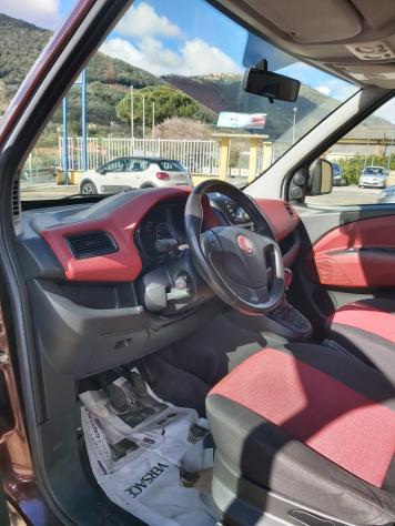 Fiat Doblo 1.6 MJT Emotion - Foto 8