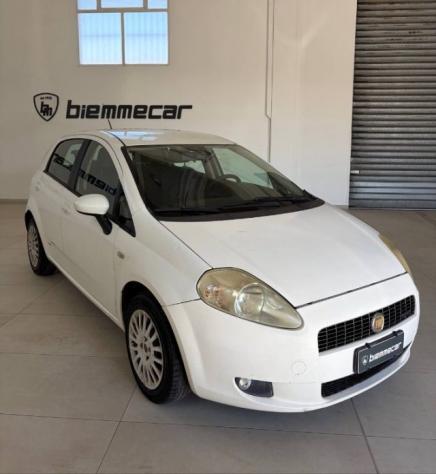 FIAT Grande Punto 1.3 MJT 75 CV 5 porte Dynamic rif. 24138852 - Foto 2