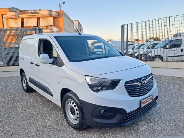 Opel combo 1600 cdti 2019 tre posti km110000