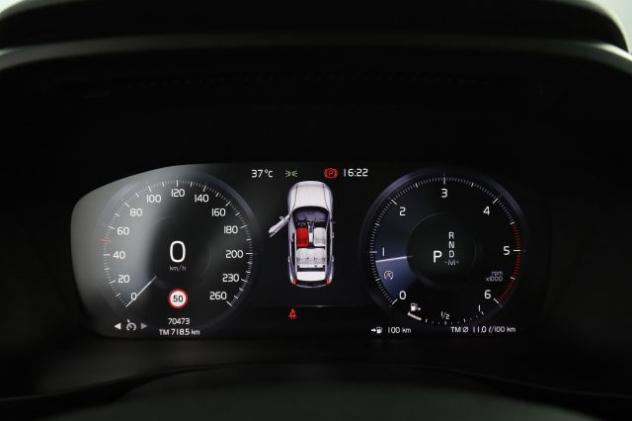 VOLVO XC40 XC40 D4 AWD Geartronic Business Plus/Momentum Pro rif. 23903829 - Foto 7