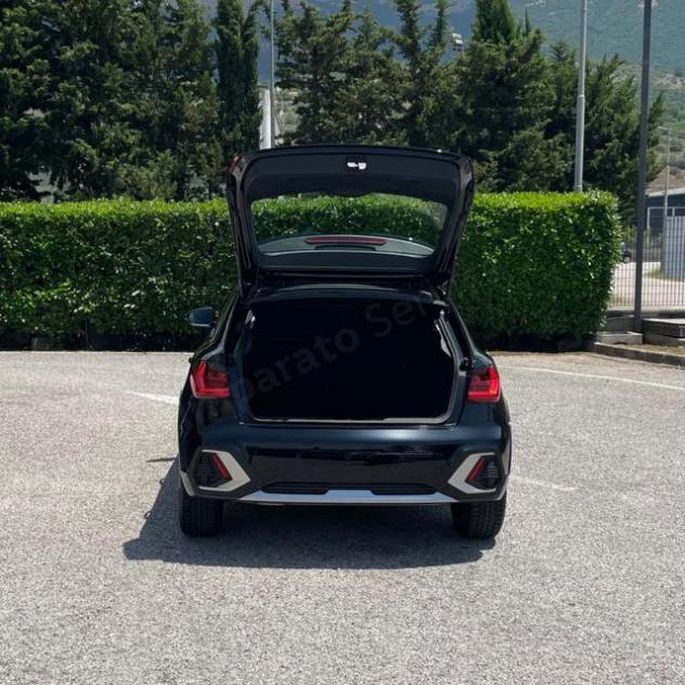 AUDI A1 allstreet (30) 1.0 TFSI S tronic 81KW/110CV rif. 23872913 - Foto 8