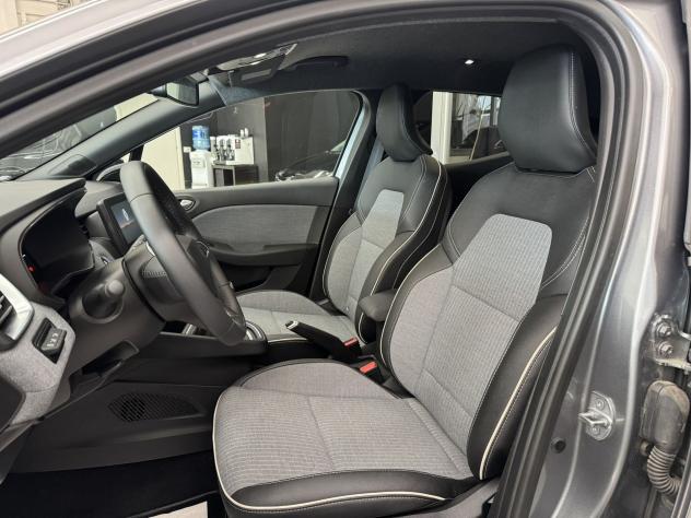 Renault Clio 1.0 TCe 90cv TECHNO - No obblighi finanziari - Foto 9