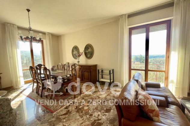Villa di 616 m² con più di 5 locali e box auto doppio in vendita a Paciano - Foto 3