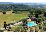 Rustico / Casale di 160 m² con più di 5 locali e posto auto in vendita a Pienza