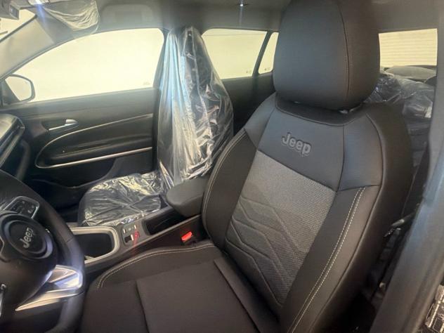 Jeep Avenger E-Hybrid Summit 1.2 110cv Dct Mhev - Foto 7