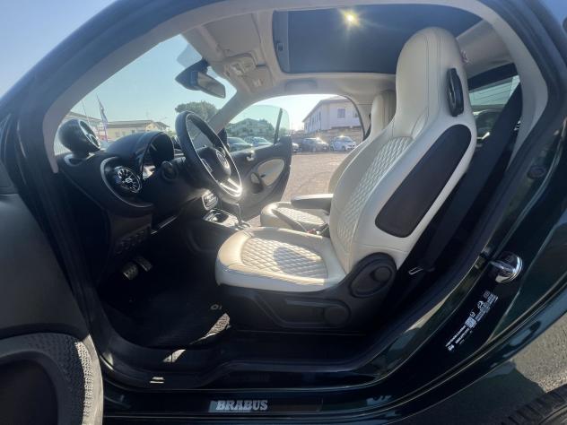smart fortwo 90 0.9 66kW TURBO British Green twinamic - Foto 8