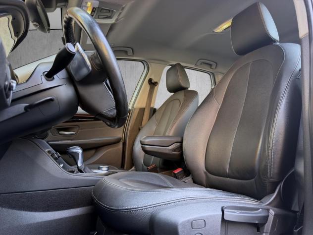 BMW Serie 2 Active Tourer 218d Active Tourer Luxury 2.0 150cv - Foto 8