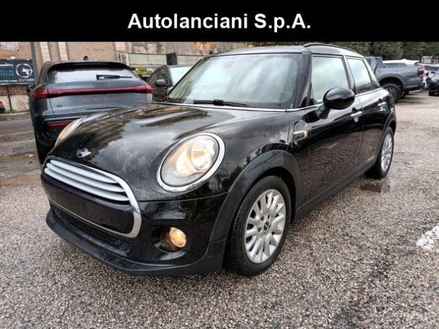 MINI Cooper D 1500 5 PORTE 116CV AUTOM. PDC "16 CLIMAUTO ITALIA rif. 24216597