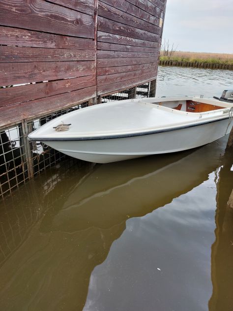 Cofano spazio 5