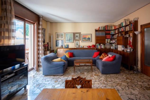 Appartamento di 121 m² con 4 locali e box auto in vendita a Venezia - Foto 2