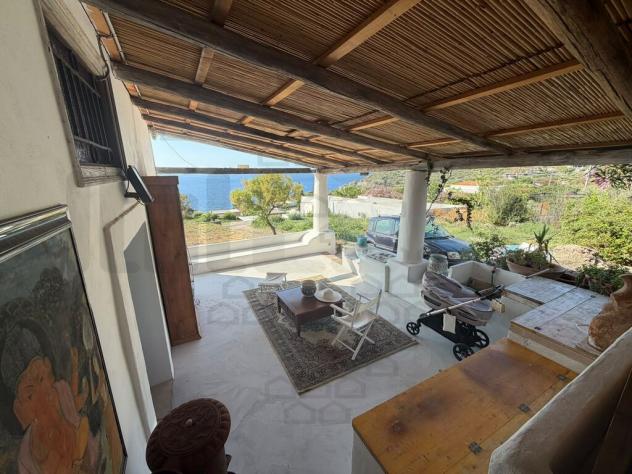 VILLA di 3 vani e di 120 mq (MALFA) rif. 3LSA18284 - Foto 2