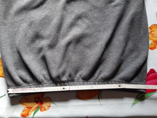 Due felpe taglia XXL in poliestere più un omaggio - Foto 5