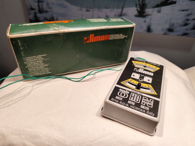 LIMA Vicenza Battery Control 012 regolatore di marcia ferroviaria 9v Come Nuovo - Foto 2