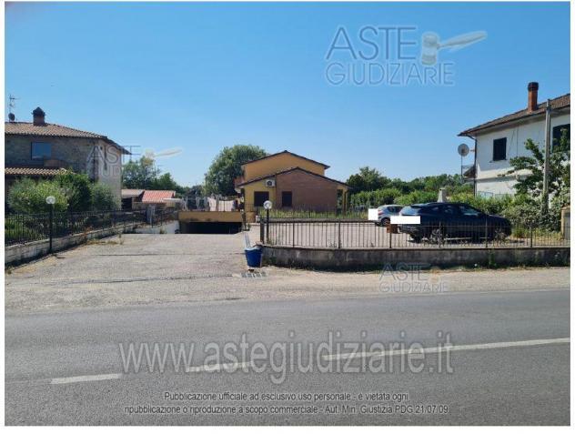IMMOBILI-ALTRA CATEGORIA-via Trasimeno n. 268 - frazione Panicarola - Foto 8