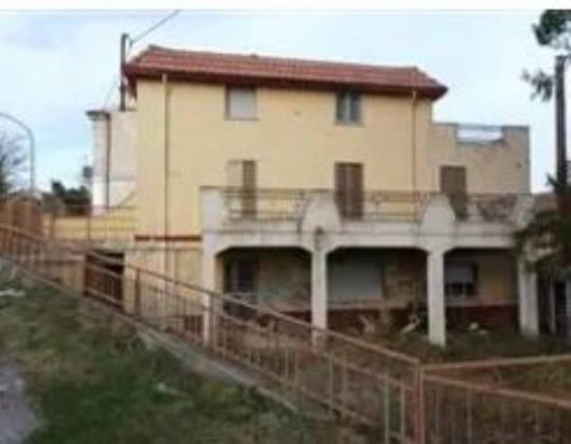 Immobile in asta di 201 m² con più di 5 locali in vendita a Guardiagrele - Foto 2